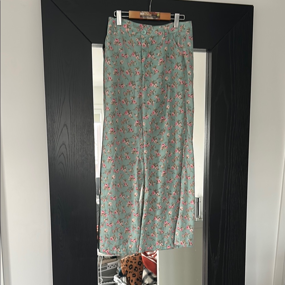 Floral Patterned Pants